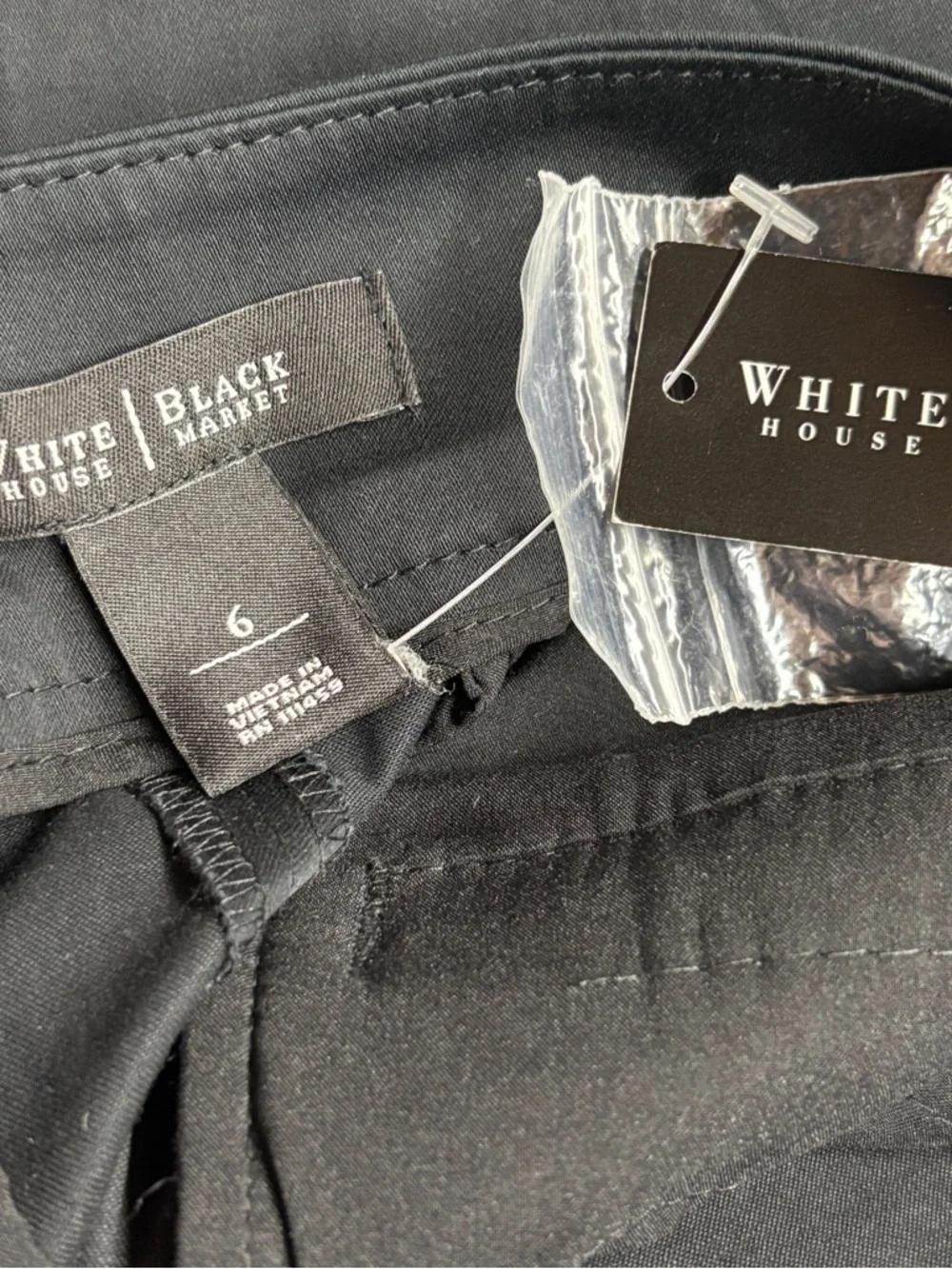 White House Black Market Womens 5” Shorts Size 6 Sailor Silver Buttons Black NWT - Picture 5 of 5